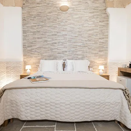 Bed and breakfast Guerrieri & 4*